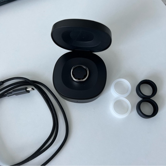 Ringconn Gen 2 Silver Free App 12d of Battery Size 7 (Oura ring competitor) - Picture 2 of 4